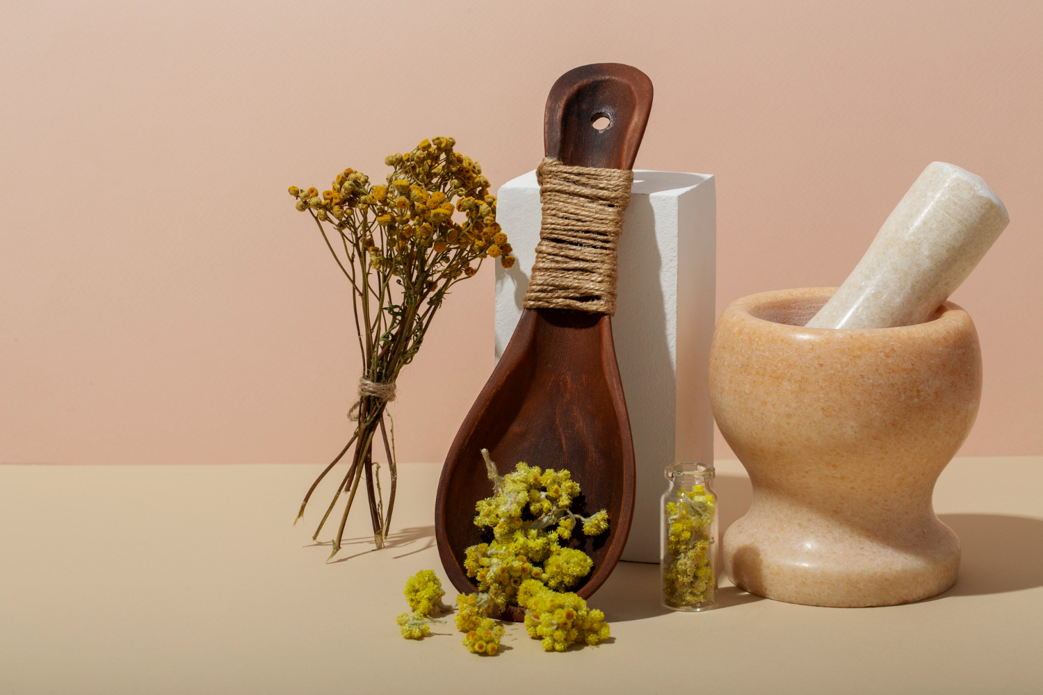 KORE KOZMETİĞİNDE KULLANILAN YAĞLAR VE BİTKİLER